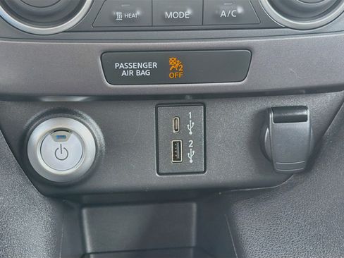 Used 2025 Nissan Leaf S FWD image 25