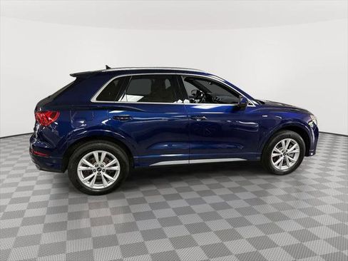 Used 2023 Audi Q3 2.0T Premium Plus w/ Premium Plus Package AWD/4WD image 2