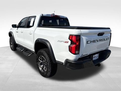 Used 2024 Chevrolet Colorado ZR2 w/ Technology Package AWD/4WD image 6