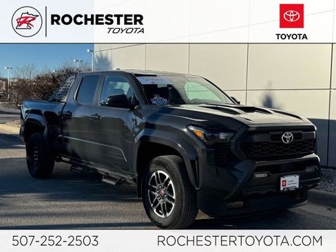 Certified 2024 Toyota Tacoma TRD Sport image 1
