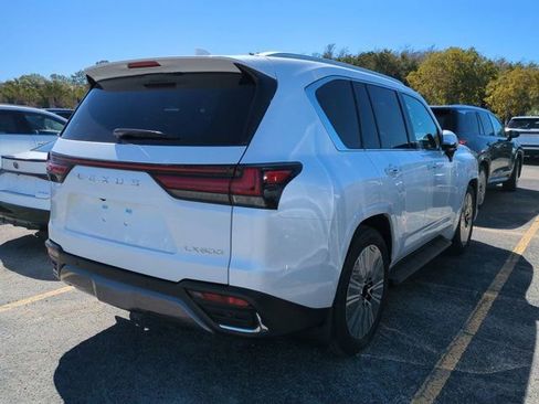 New 2026 Lexus LX 600 4WD w/ Luxury Package image 4