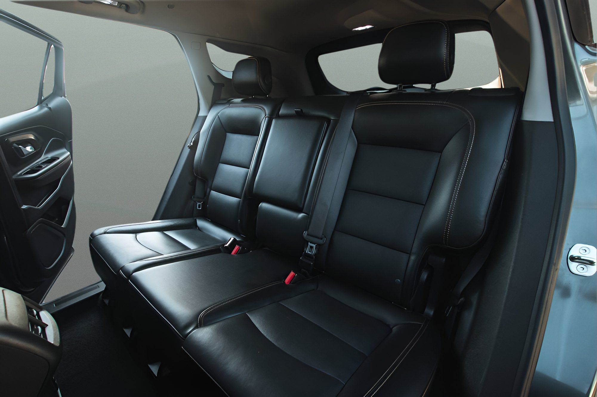 Used 2020 GMC Terrain SLT AWD/4WD image 12