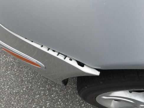 Used 2006 Mercedes-Benz E 350 Sedan image 39