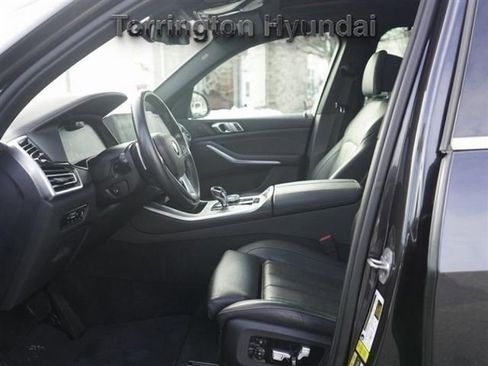 Used 2022 BMW X5 xDrive45e w/ Executive Package image 32