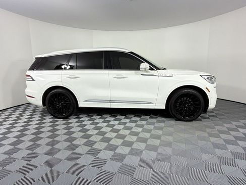 Used 2021 Lincoln Aviator Reserve w/ Equipment Group 210A image 11
