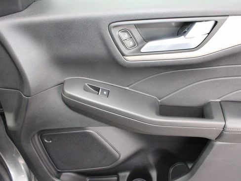 Used 2022 Ford Escape SEL image 41