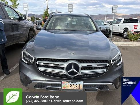 Used 2020 Mercedes-Benz GLC 300 4MATIC image 2