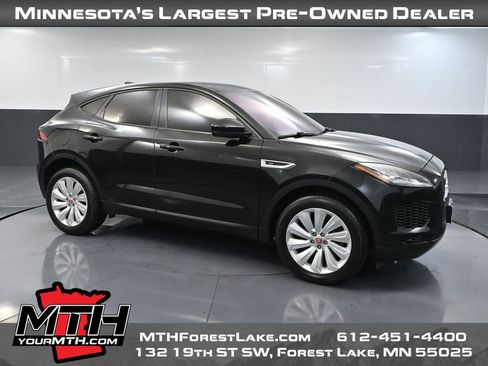 Used 2020 Jaguar E-PACE SE image 1