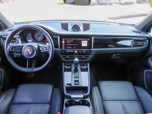 Certified 2026 Porsche Macan Turbo AWD/4WD image 13