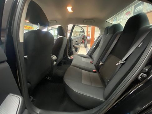 Used 2024 Nissan Sentra SV image 17