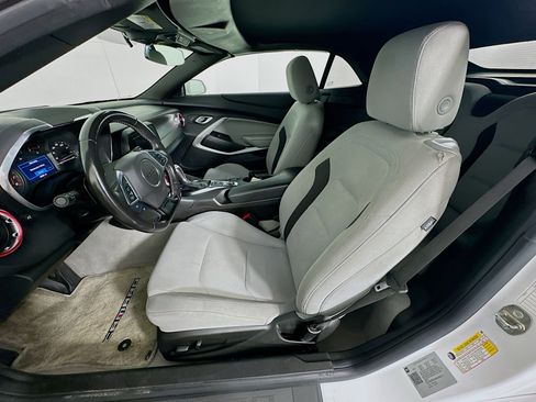 Used 2022 Chevrolet Camaro LT image 13