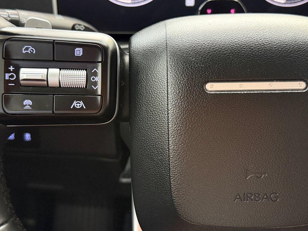 Used 2024 Hyundai Santa Fe SEL FWD image 22