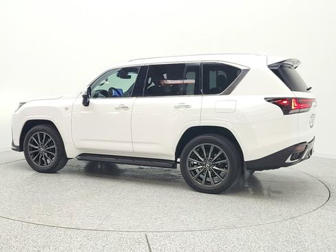 Used 2025 Lexus LX 700h F Sport AWD/4WD image 8