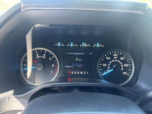 Used 2016 Ford F150 XLT w/ Equipment Group 302A Luxury AWD/4WD image 31