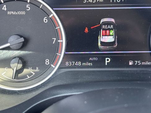 Used 2023 Nissan Rogue SV AWD/4WD image 29