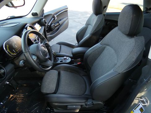 Used 2022 MINI Cooper SE image 48