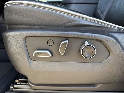 Used 2023 GMC Sierra 1500 AT4X image 15