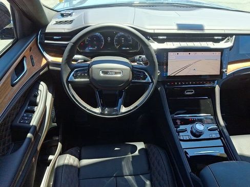 New 2026 Jeep Grand Cherokee Summit AWD/4WD image 7