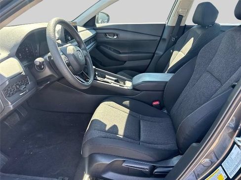 Used 2023 Honda Accord LX image 9
