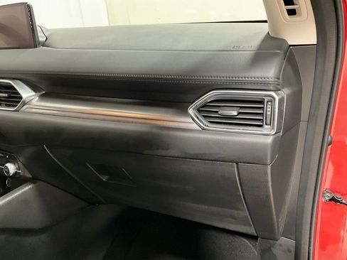 Used 2025 MAZDA CX-5 AWD 2.5 S w/ Preferred Package image 16