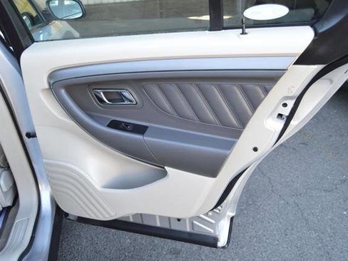 Used 2011 Ford Taurus SEL w/ 201A Rapid Spec Order Code image 51