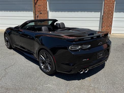 Used 2023 Chevrolet Camaro ZL1 RWD image 26