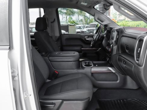 Used 2021 Chevrolet Silverado 1500 RST w/ Z71 Off-Road Package image 38