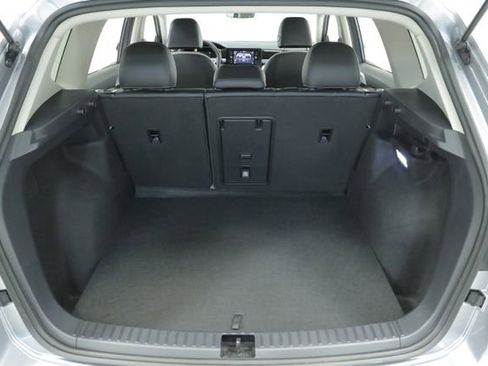 New 2025 Volkswagen Taos SE AWD/4WD image 36