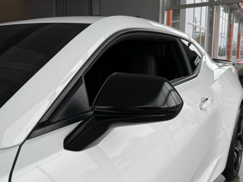 Used 2018 Chevrolet Camaro SS image 14