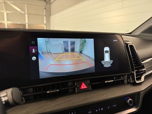 Used 2023 Kia Sportage X-Line image 24