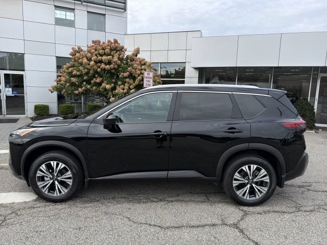 Certified 2023 Nissan Rogue SV w/ SV Premium B Package AWD/4WD image 5
