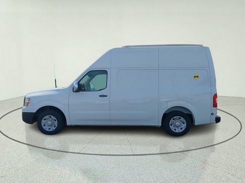 Used 2018 Nissan NV 2500 SV RWD image 12