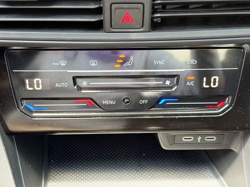 Used 2025 Volkswagen Jetta S FWD image 32