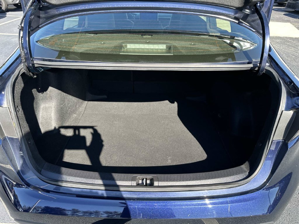 Used 2025 Toyota Corolla XLE FWD image 14
