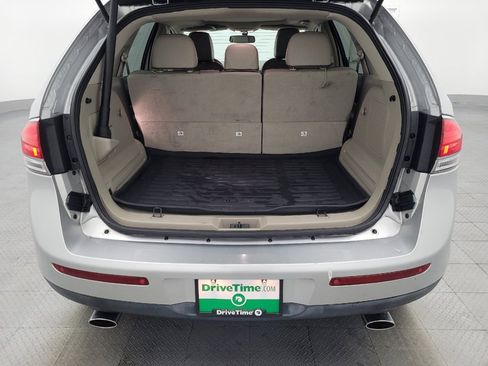 Used 2013 Lincoln MKX image 29