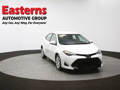 Used 2019 Toyota Corolla LE FWD image 53