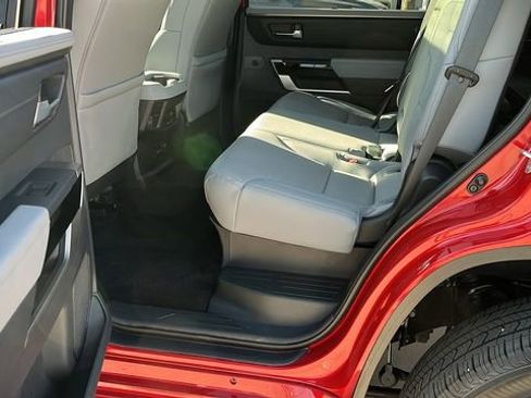 Used 2025 Toyota Sequoia Limited image 21