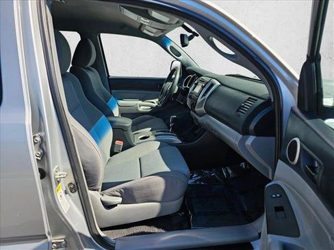 Used 2013 Toyota Tacoma 4x4 Double Cab w/ TRD Sport Pkg image 10