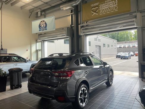 Used 2021 Subaru Crosstrek 2.0i Premium AWD/4WD image 7