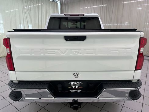 Used 2020 Chevrolet Silverado 1500 LTZ w/ LTZ Premium Package image 9