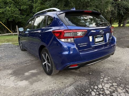 Certified 2023 Subaru Impreza 2.0i Premium AWD/4WD image 9