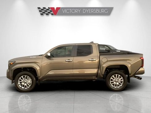 New 2026 Toyota Tacoma TRD Off-Road AWD/4WD image 5