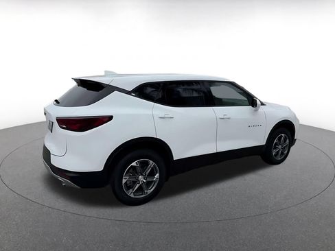 Used 2025 Chevrolet Blazer LT FWD image 14