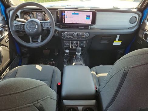 New 2026 Jeep Gladiator Sport image 11