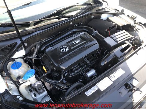 Used 2017 Volkswagen Passat 1.8T S image 21