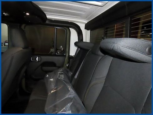 New 2026 Jeep Gladiator Willys image 10