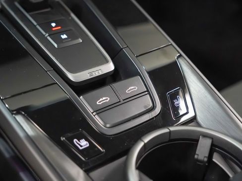 Certified 2023 Porsche 911 Targa 4 GTS image 31