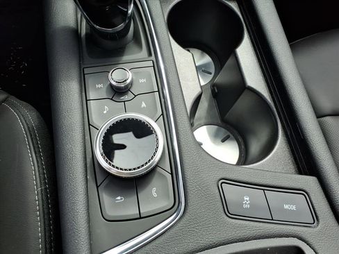 Certified 2024 Cadillac XT6 Premium Luxury w/ LPO, Floor Liner Package image 36