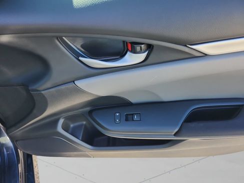 Used 2019 Honda Civic LX image 25