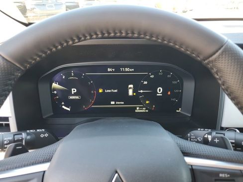 New 2026 Mitsubishi Outlander LE FWD image 15